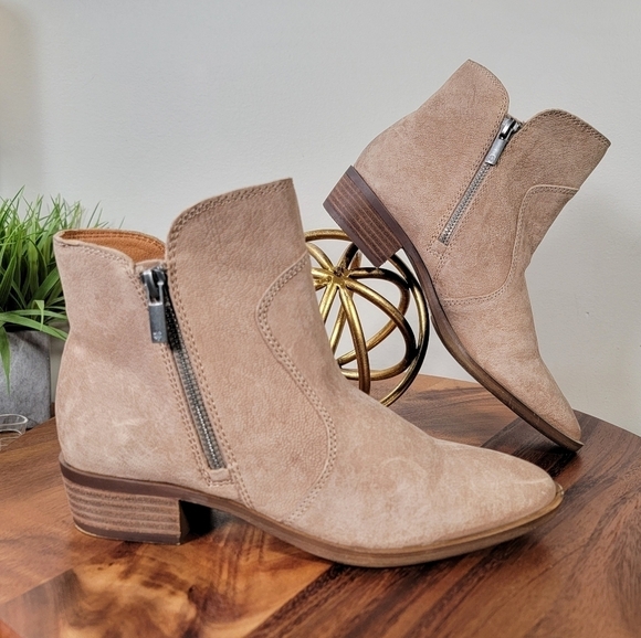 Lucky Brand Tayti Leather Ankle Boots Size 6.5 - Picture 9 of 14